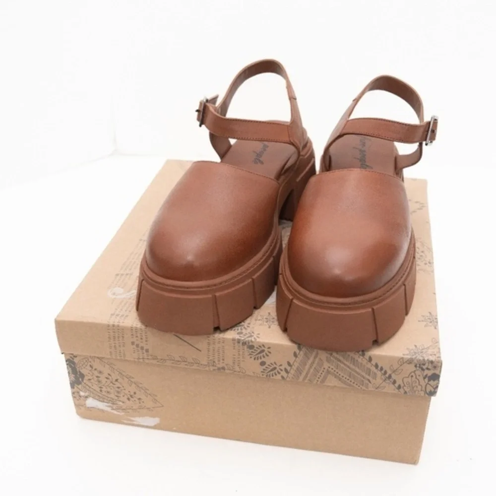 Free People |‎ Milan Platform Mary Janes Shoes
